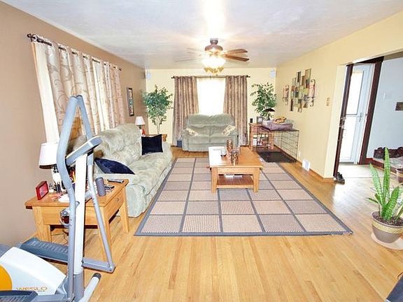 5th image of 322 Keystone Dr