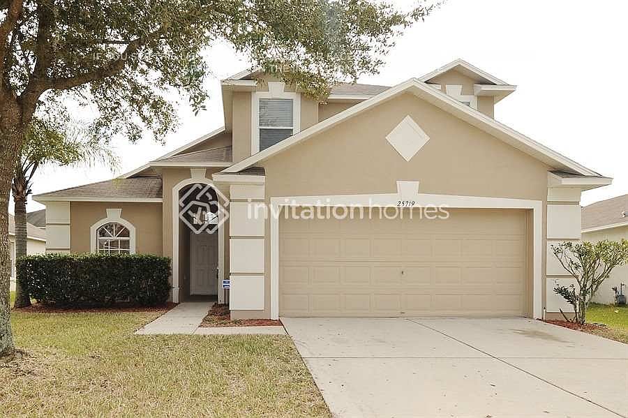 1st image of 25719 Bloomsbury Ct