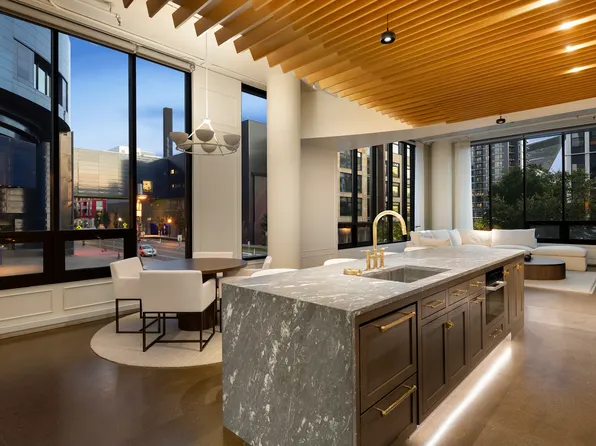 750 S 2nd St APT 203, Minneapolis, MN 55401