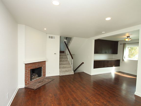 2nd image of 1299 Ramona Dr