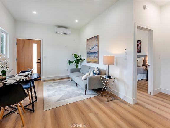 4th image of 7663 Penfield Ave #7663