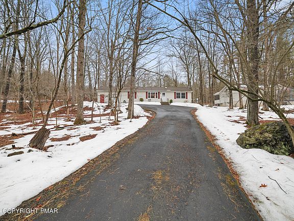 2nd image of 1107 Mink Trl