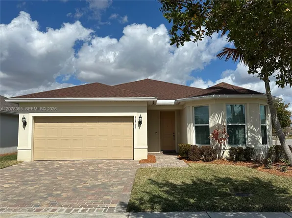 12763 SW Vermillion Cir, Port Saint Lucie, FL 34987