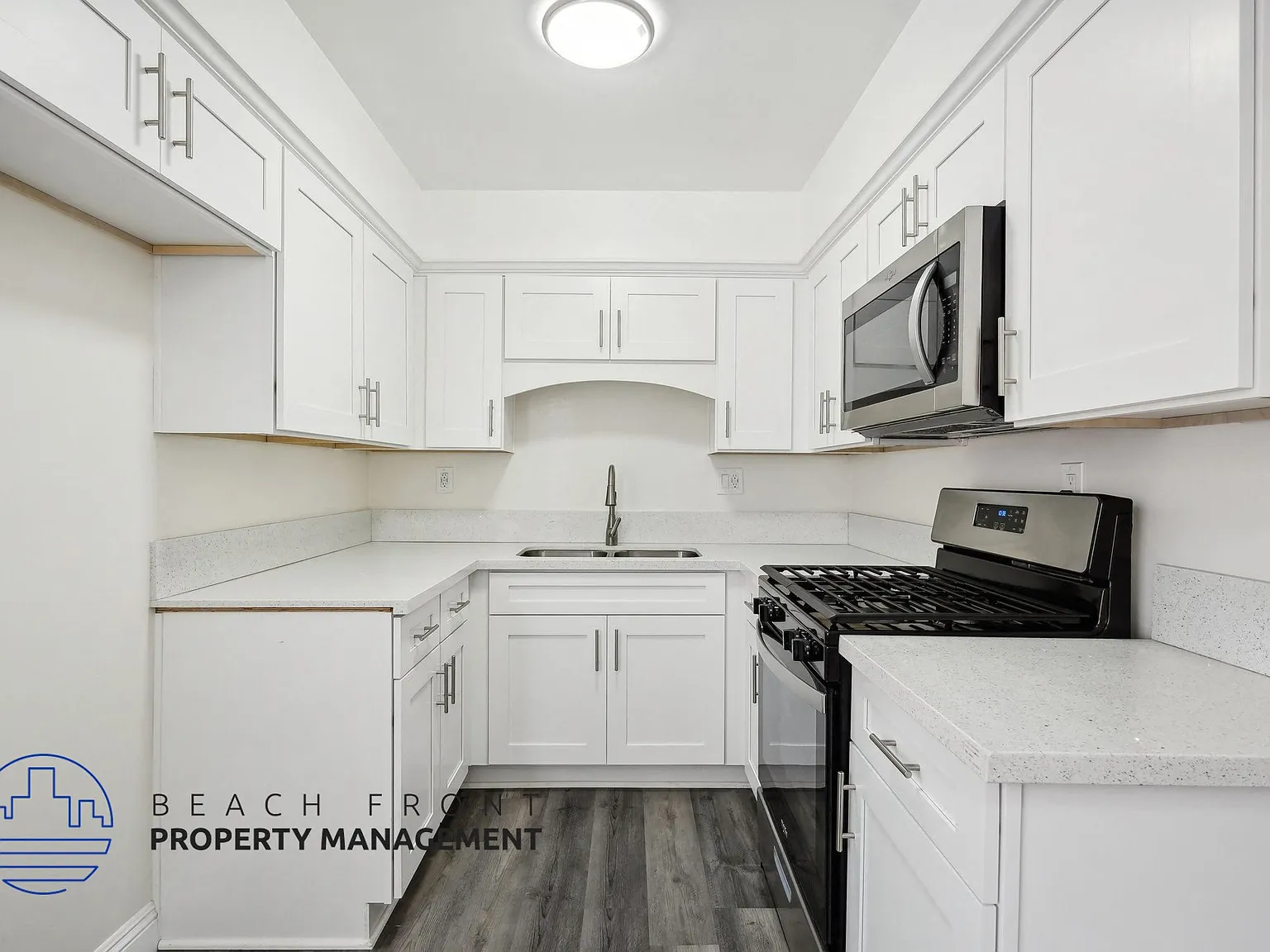 5447 Norwalk Blvd — Photo 1