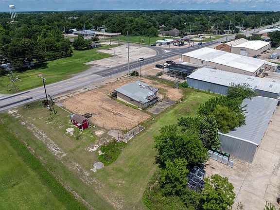 2nd image of 109 W Highway 90