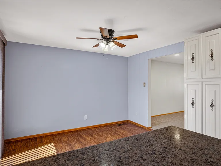 4304 Paradise Dr — Photo 8