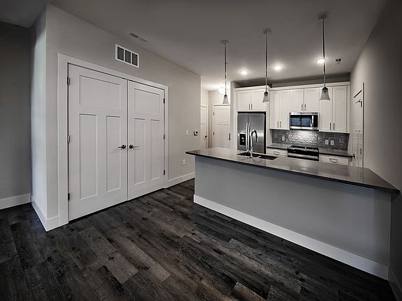 5th image of 5705 Apex Dr #6-210