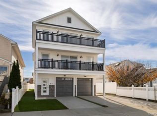 550 E Harrison St, Long Beach, NY 11561