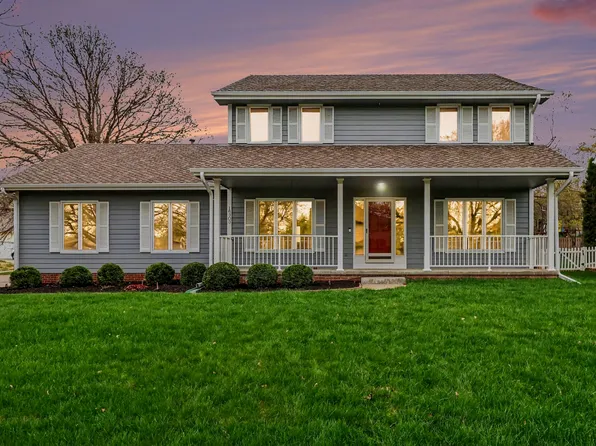 16303 Holmes St, Omaha, NE 68135