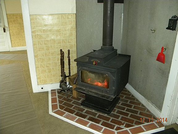 4th image of 507 E Jones St