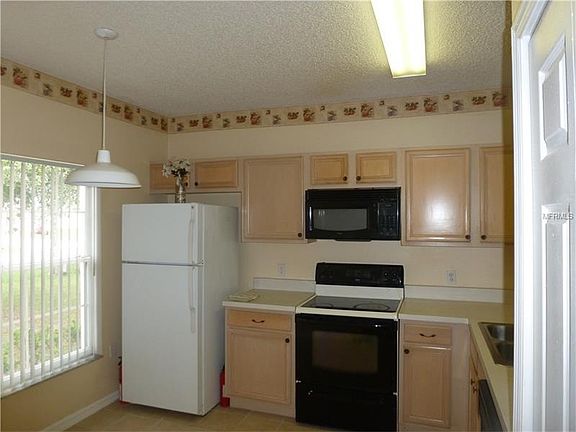 2nd image of 1030 Coatbridge Dr