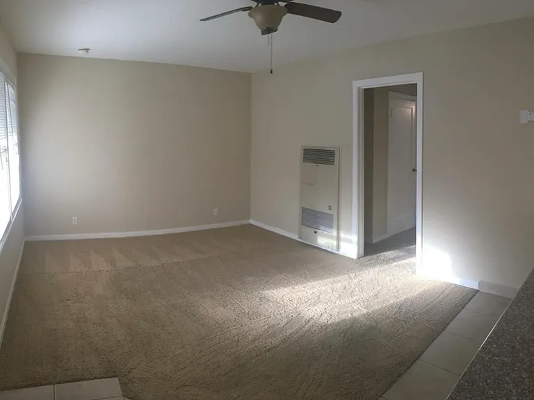 2711 E St #6 — Photo 1