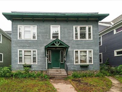 2416 4th Ave S, Minneapolis, MN, 55404