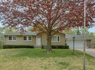 529 Ridge Rd N, Council Bluffs, IA 51503