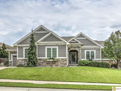 1607 S 211th St, Elkhorn, NE, 68022