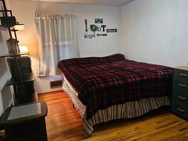 420 S Front St — Photo 7