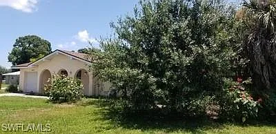 3 bed, 2.0 bath, 1244 sqft, $2,250 — Photo 3