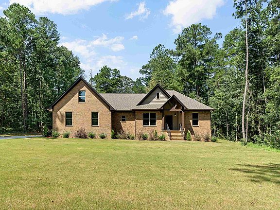 2nd image of 435 Eagle Pointe Dr