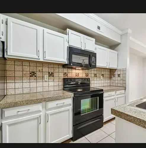 5608 Pinnacle Heights Cir Photo 1