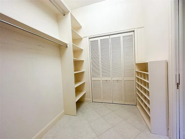 6425 NW 202nd Pl — Photo 43