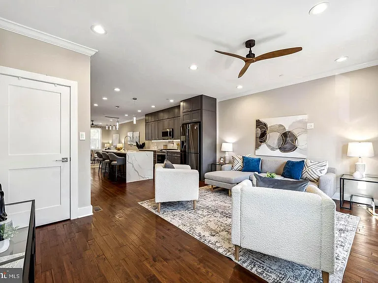 1213 Holbrook St NE #1 — Photo 10