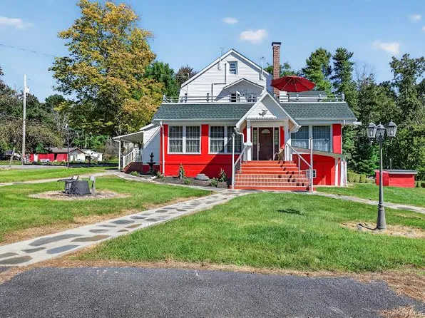 180 Yulan Barryville Road, Barryville, NY 12719