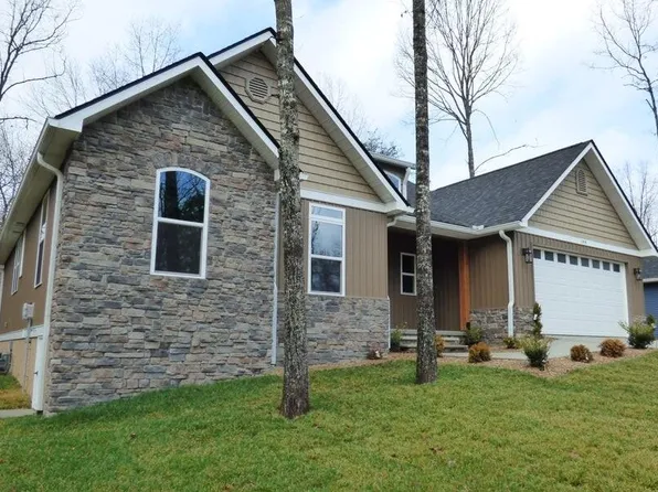 144 Hawes Cir, Crossville, TN 38558