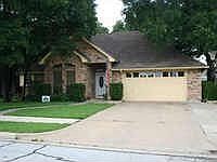 1st image of 323 Eastwood Dr