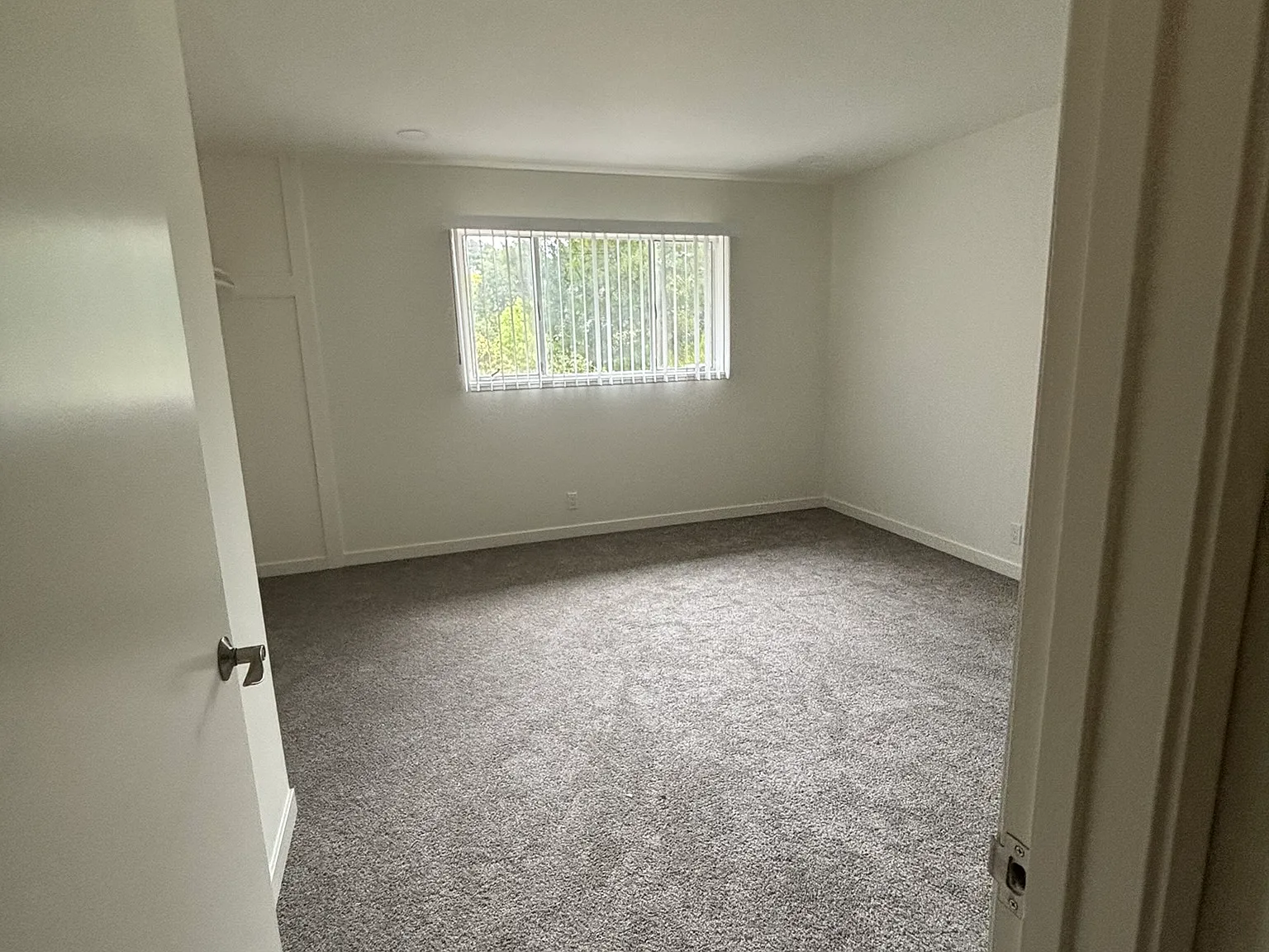 2 bed, $2,995 — Photo 4