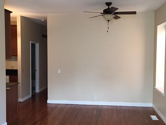 3rd image of 3831 Flad Ave APT A