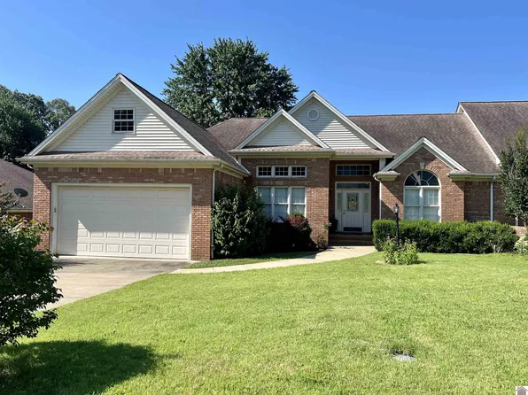 215 Inverness Dr, Paducah, KY 42001
