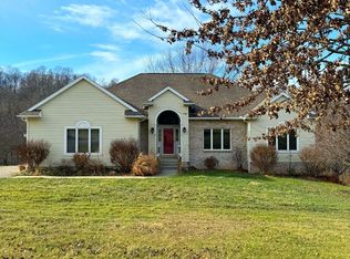 9580 Wood Rd, Albany, OH 45710