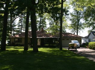 9212 E Shore Dr, Portage, MI 49002