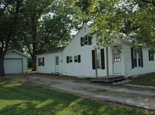 307 W 4th St, Montrose, MO 64770