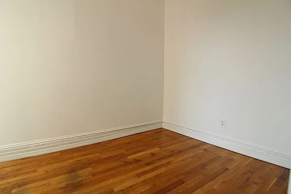 Rented by Keller Williams NYC | media 53