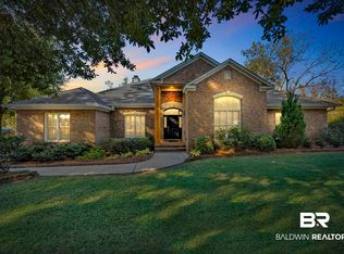 253 Blue Island Ave, Fairhope, AL 36532