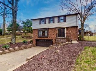 2248 Glendale Dr, Pittsburgh, PA 15241
