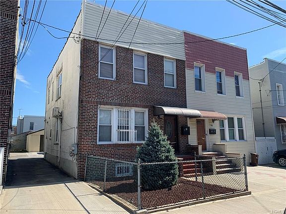 3rd image of 738 Quincy Ave