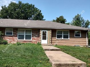 12616 Jackson Ave APT A, Grandview, MO 64030
