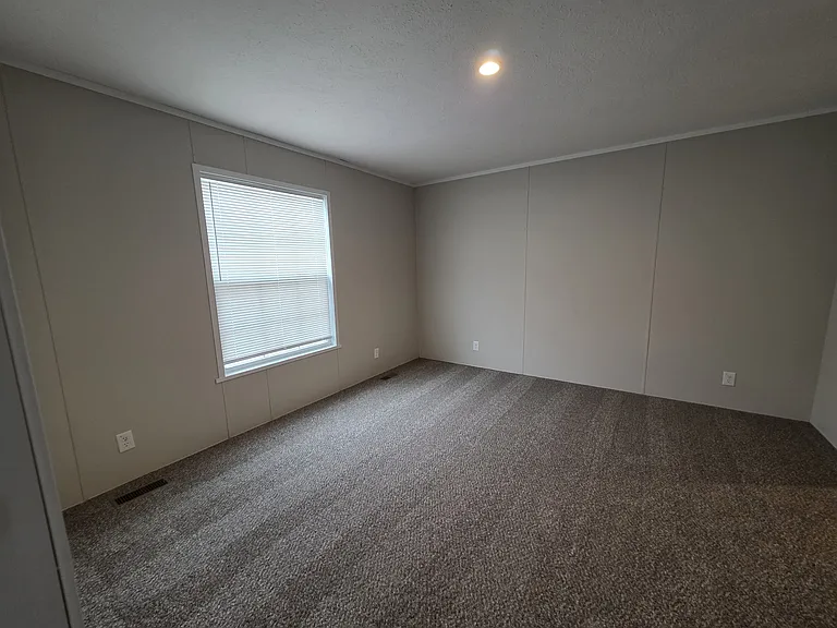 Pineview Estates — Photo 53