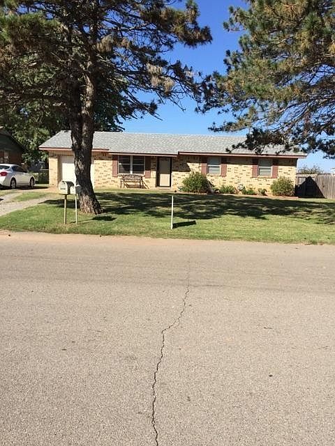 2nd image of 322 E Skyview Dr