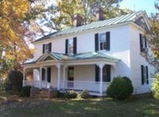 1940 Robertson Ridge Rd, King, NC 27021