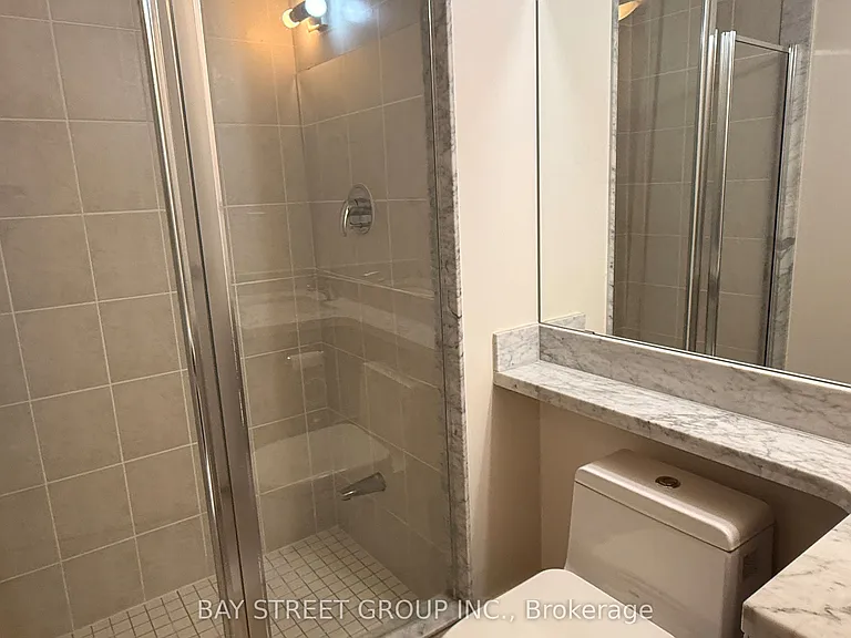 111 Upper Duke Cres #904 — Photo 13