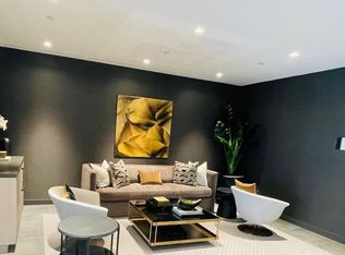 319 Jarvis St #4312, Toronto, ON M5B 0C8