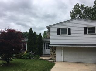 464 Rushmore Ln, Madison, WI 53711