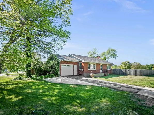 707 S Adelaide St, Normal, IL 61761