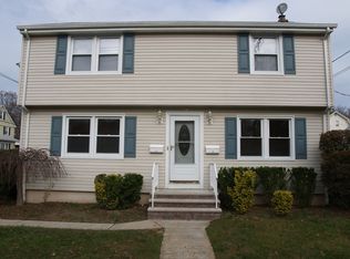 400 New Milford Ave, Dumont, NJ 07628