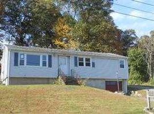 122 Benz St, Ansonia, CT 06401