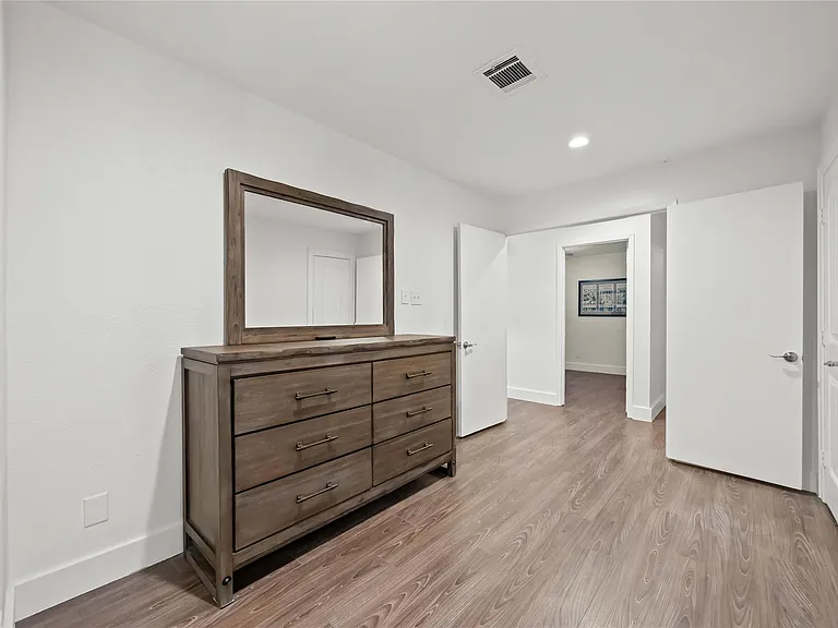 22419 Deville Dr — Photo 22