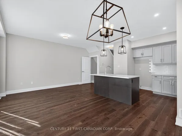 601 Lions Park Dr #84, Strathroy Caradoc, ON N0L 1W0